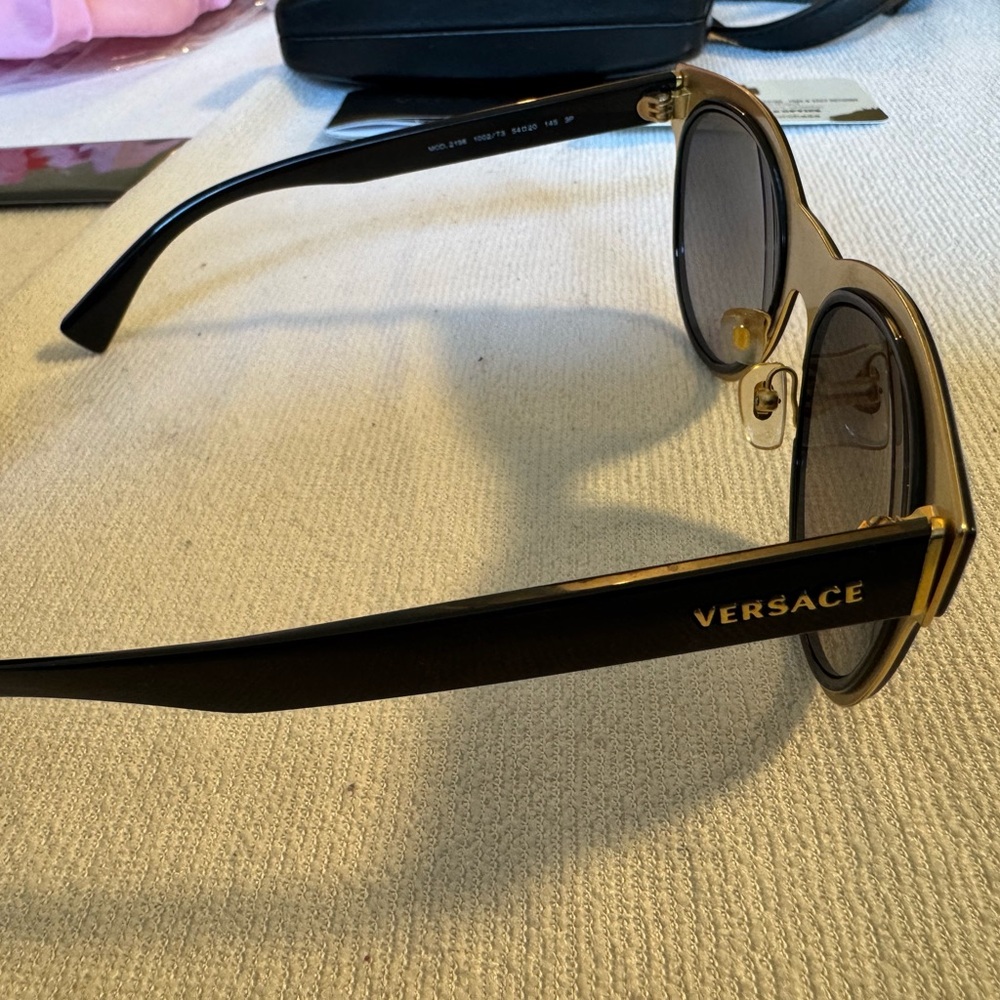 Versace Black Polarized Sunglasses - Picture 3 of 5